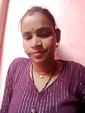 Snapshot of BIG_KRISHMA_NENA chatting on April 15, 2026, 11:28 am BIG KRISHMA NENA online show from April 15, 2026, 11:28 am