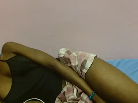 Sexybee01 online show from February 20, 2026, 11:27 pm