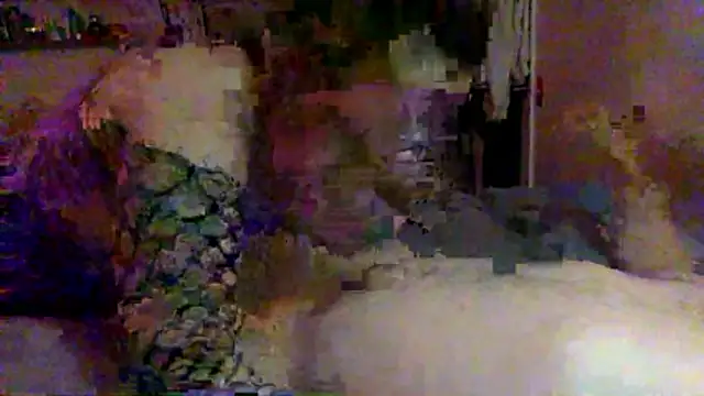 BrattyGirl2424 online show from May 8, 2026, 6:52 am