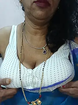 Kannadasexywifes online show from July 13, 2026, 6:16 am
