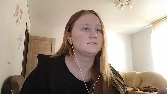 Snapshot of AnikaLipps chatting on April 20, 2026, 10:51 am AnikaLipps online show from April 20, 2026, 10:51 am