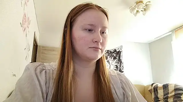 Snapshot of AnikaLipps chatting on June 3, 2026, 2:44 pm AnikaLipps online show from June 3, 2026, 2:44 pm