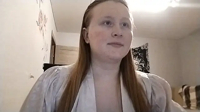 Snapshot of AnikaLipps chatting on June 4, 2026, 9:54 pm AnikaLipps online show from June 4, 2026, 9:54 pm