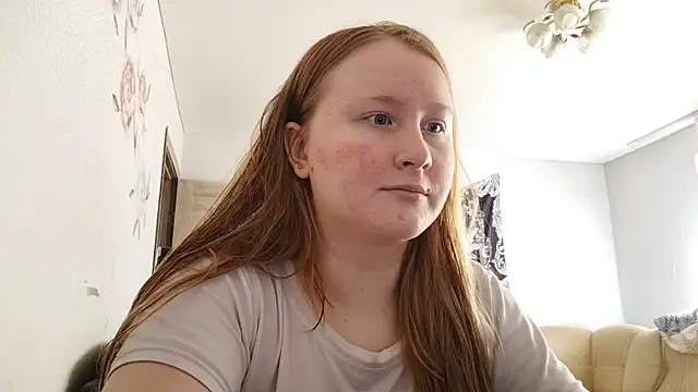 Snapshot of AnikaLipps chatting on June 6, 2026, 4:01 pm AnikaLipps online show from June 6, 2026, 4:01 pm