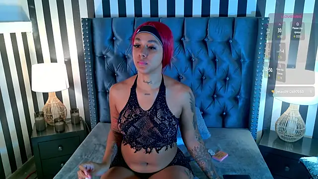 Kinsleybrown online show from June 12, 2026, 10:36 am