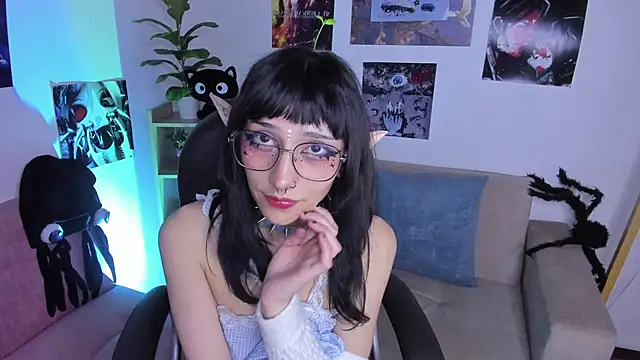 Hoshi Miuu online show from March 13, 2026, 2:01 pm