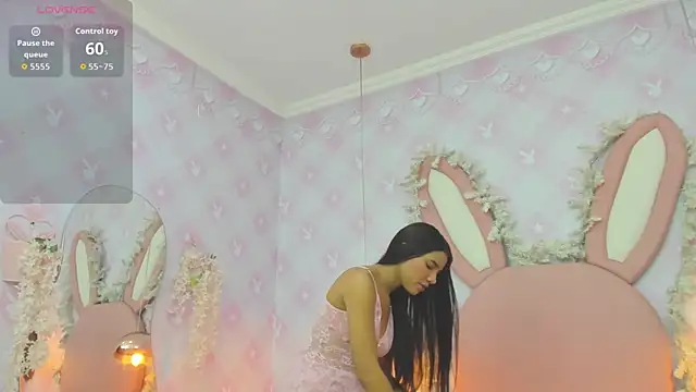 Snapshot of Isabellaa_Rosee chatting on April 26, 2026, 7:33 pm Isabellaa Rosee online show from April 26, 2026, 7:33 pm
