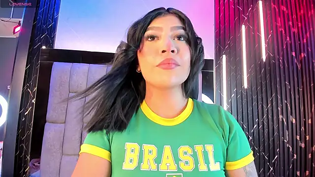 CamilaParisi online show from June 21, 2026, 11:35 am