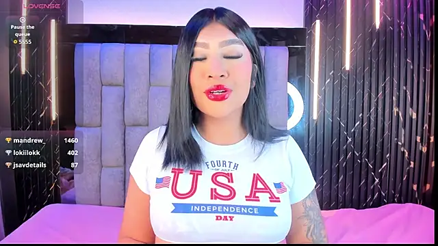 CamilaParisi online show from July 4, 2026, 11:38 am