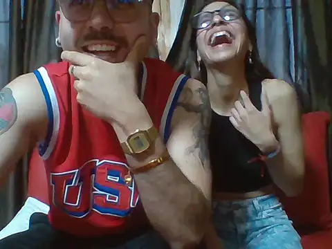 Snapshot of Karamel444 chatting on February 18, 2026, 12:17 am Karamel444 online show from February 18, 2026, 12:17 am