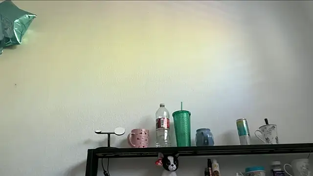 yourmila1 online show from March 3, 2026, 8:15 pm