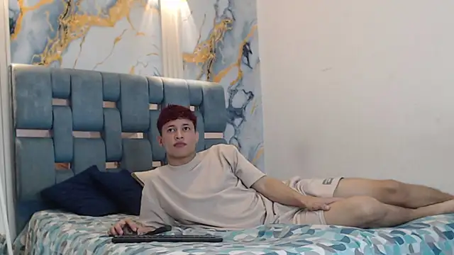 YOUNG BOYS HELL online show from June 23, 2026, 1:58 am