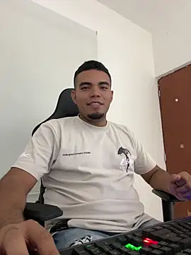 kinkyhousexxxx online show from February 21, 2026, 11:28 pm