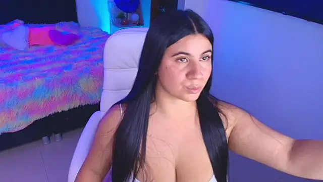 Snapshot of Alice_Sweet_E chatting on June 6, 2026, 1:00 am Alice Sweet E online show from June 6, 2026, 1:00 am