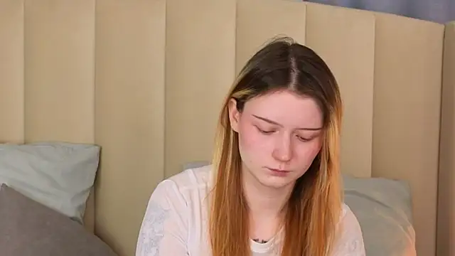 AlyssFrost online show from July 8, 2026, 3:00 am