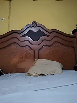 Cholo1096 online show from April 6, 2026, 9:49 pm