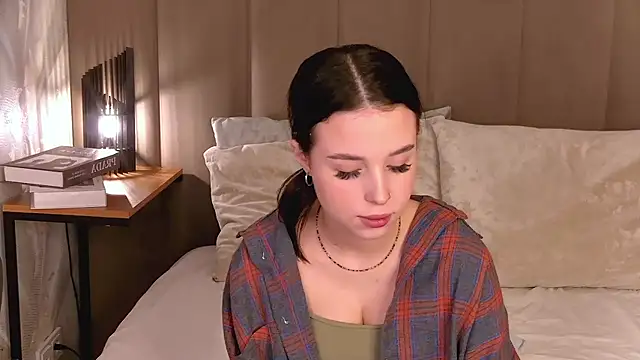 LanaLedger online show from March 3, 2026, 10:43 am