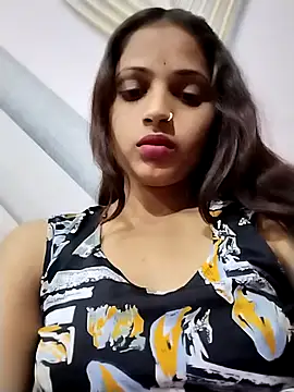 Snapshot of samayra1144 chatting on February 18, 2026, 2:13 pm samayra1144 online show from February 18, 2026, 2:13 pm