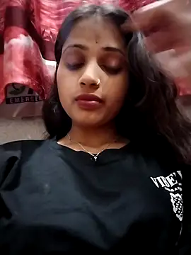 Snapshot of samayra1144 chatting on February 22, 2026, 6:17 pm samayra1144 online show from February 22, 2026, 6:17 pm