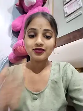 Snapshot of samayra1144 chatting on April 19, 2026, 7:38 pm samayra1144 online show from April 19, 2026, 7:38 pm