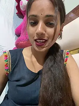 Snapshot of samayra1144 chatting on April 25, 2026, 7:11 pm samayra1144 online show from April 25, 2026, 7:11 pm