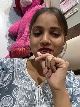 Snapshot of samayra1144 chatting on May 27, 2026, 11:51 am samayra1144 online show from May 27, 2026, 11:51 am