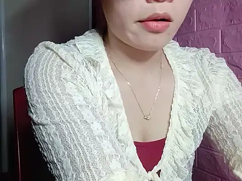 Eye-squirt online show from February 17, 2026, 4:53 am