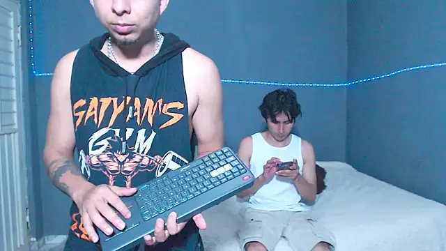 Snapshot of polloCol4U chatting on March 2, 2026, 3:30 am polloCol4U online show from March 2, 2026, 3:30 am