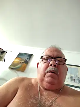 Snapshot of bylytom27 chatting on February 14, 2026, 6:59 pm bylytom27 online show from February 14, 2026, 6:59 pm