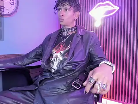 Snapshot of Maximoking26 chatting on March 5, 2026, 4:19 am Maximoking26 online show from March 5, 2026, 4:19 am