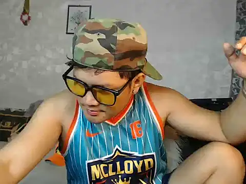 adorableasianboy69 online show from June 26, 2026, 8:30 am
