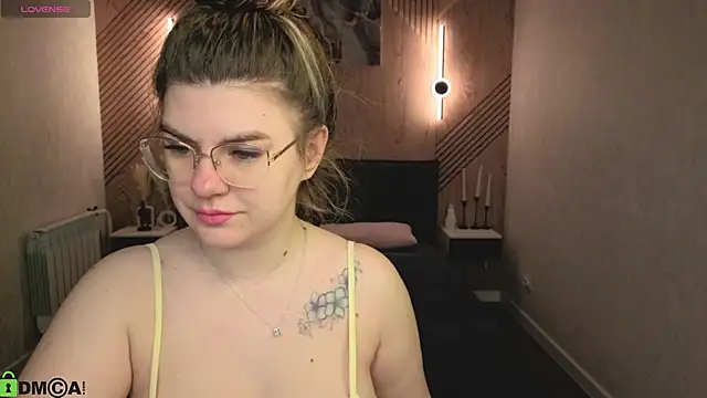 Snapshot of zoe_j0y chatting on April 10, 2026, 9:25 am zoe j0y online show from April 10, 2026, 9:25 am