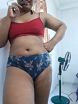 Queen Saara online show from March 15, 2026, 7:47 am