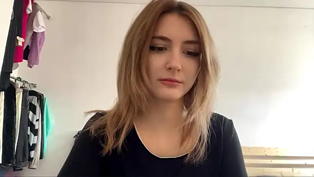 Snapshot of TakenTrumpet chatting on March 1, 2026, 12:29 pm TakenTrumpet online show from March 1, 2026, 12:29 pm