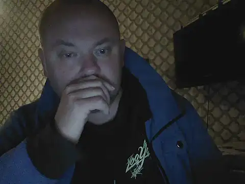 Snapshot of Rob1874 chatting on February 26, 2026, 4:39 pm Rob1874 online show from February 26, 2026, 4:39 pm