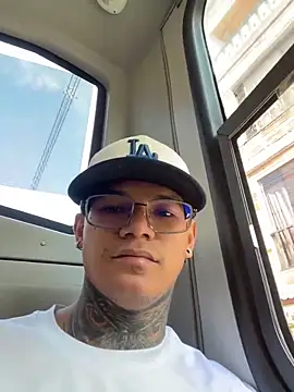 Snapshot of Maxtor_ chatting on February 26, 2026, 2:16 pm Maxtor online show from February 26, 2026, 2:16 pm