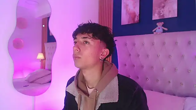 Aiden Rivers  online show from April 8, 2026, 12:49 pm