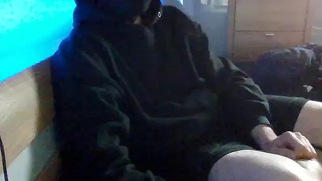 Blackklu online show from March 29, 2026, 3:45 pm