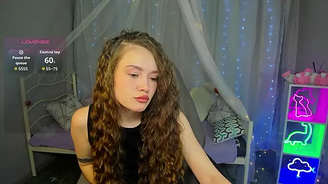 AshleyGlover online show from February 21, 2026, 8:04 am