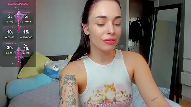 milkbrownn online show from April 9, 2026, 7:36 am