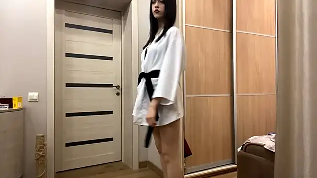 RachaelHrycko online show from February 20, 2026, 9:15 pm