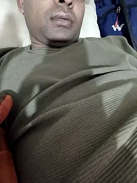 Snapshot of Amina___trans__sexy chatting on February 25, 2026, 6:01 am Amina trans sexy online show from February 25, 2026, 6:01 am