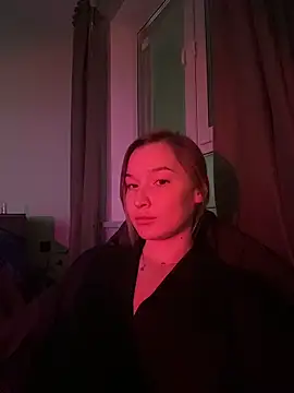 Snapshot of EmmaTurners chatting on February 27, 2026, 6:19 pm EmmaTurners online show from February 27, 2026, 6:19 pm