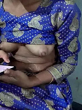 Snapshot of mimpake chatting on March 9, 2026, 4:33 pm mimpake online show from March 9, 2026, 4:33 pm