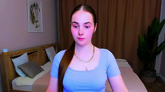 Snapshot of Maddy_Wood_ chatting on April 18, 2026, 7:07 pm Maddy Wood online show from April 18, 2026, 7:07 pm