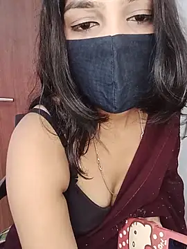 Cutie babes01 online show from June 20, 2026, 10:51 am