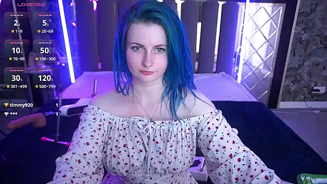 AlisaGracee online show from June 7, 2026, 5:44 am