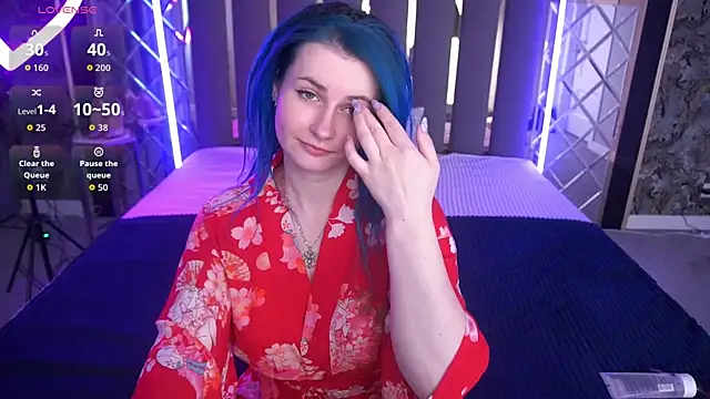 AlisaGracee online show from June 14, 2026, 5:42 am