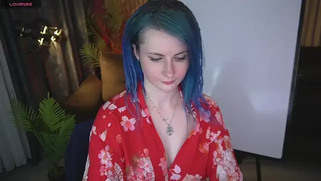 AlisaGracee online show from June 16, 2026, 7:05 pm