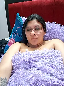 Snapshot of belen_green chatting on April 21, 2026, 1:42 am belen green online show from April 21, 2026, 1:42 am